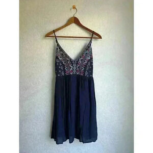 Lush Embroidered Navy Blue Sundress NWT‎ Women’s Large
